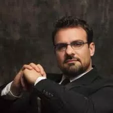 جناب-آقای-حسن-احمدی-وکیل-پایه-یک-دادگستری